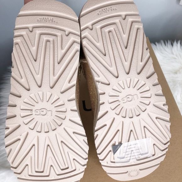 UGG Mini Bailey Bow Gold Sparkle Boots Glitter NEW - Picture 7 of 8